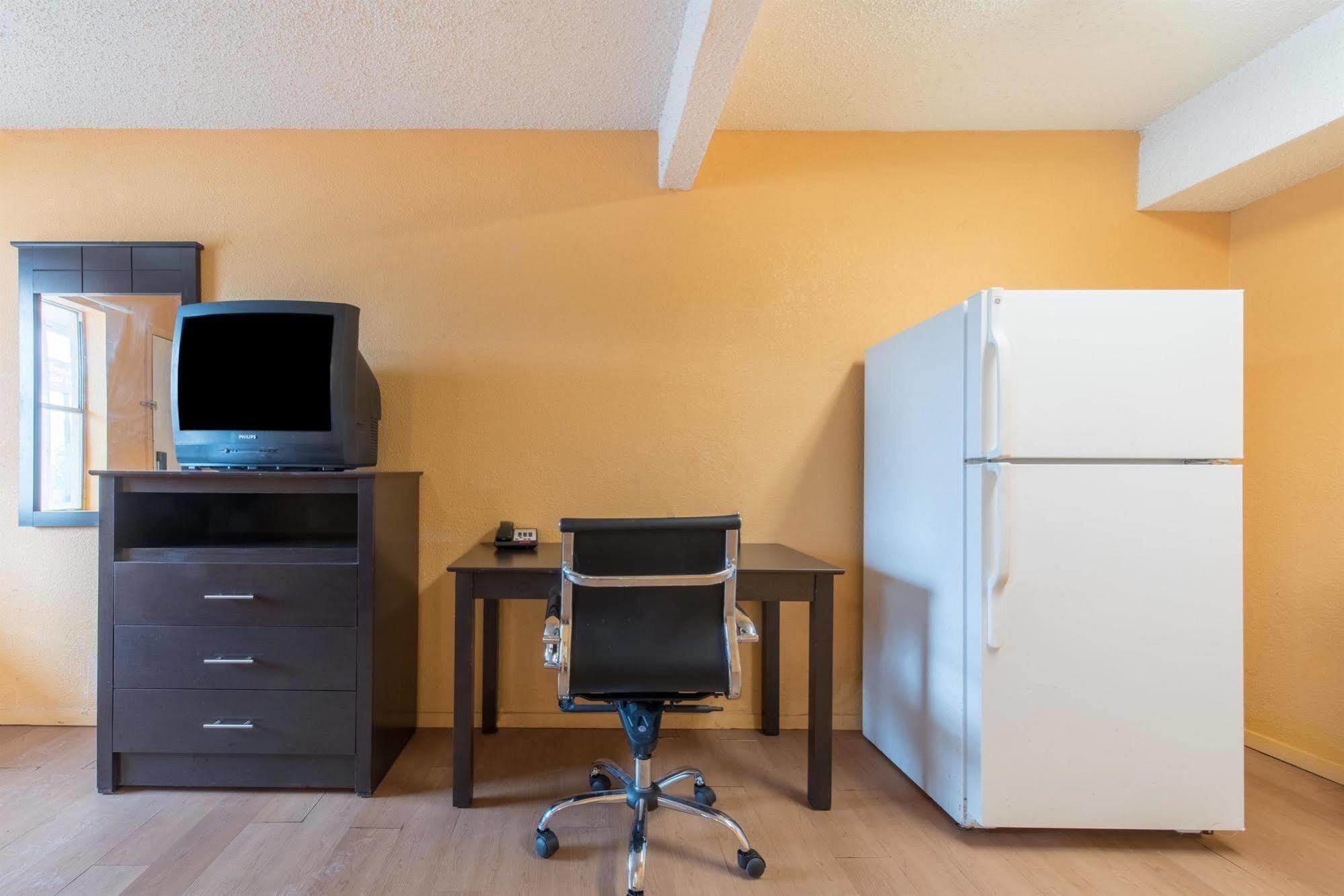 Express Inn Fort Worth Zewnętrze zdjęcie